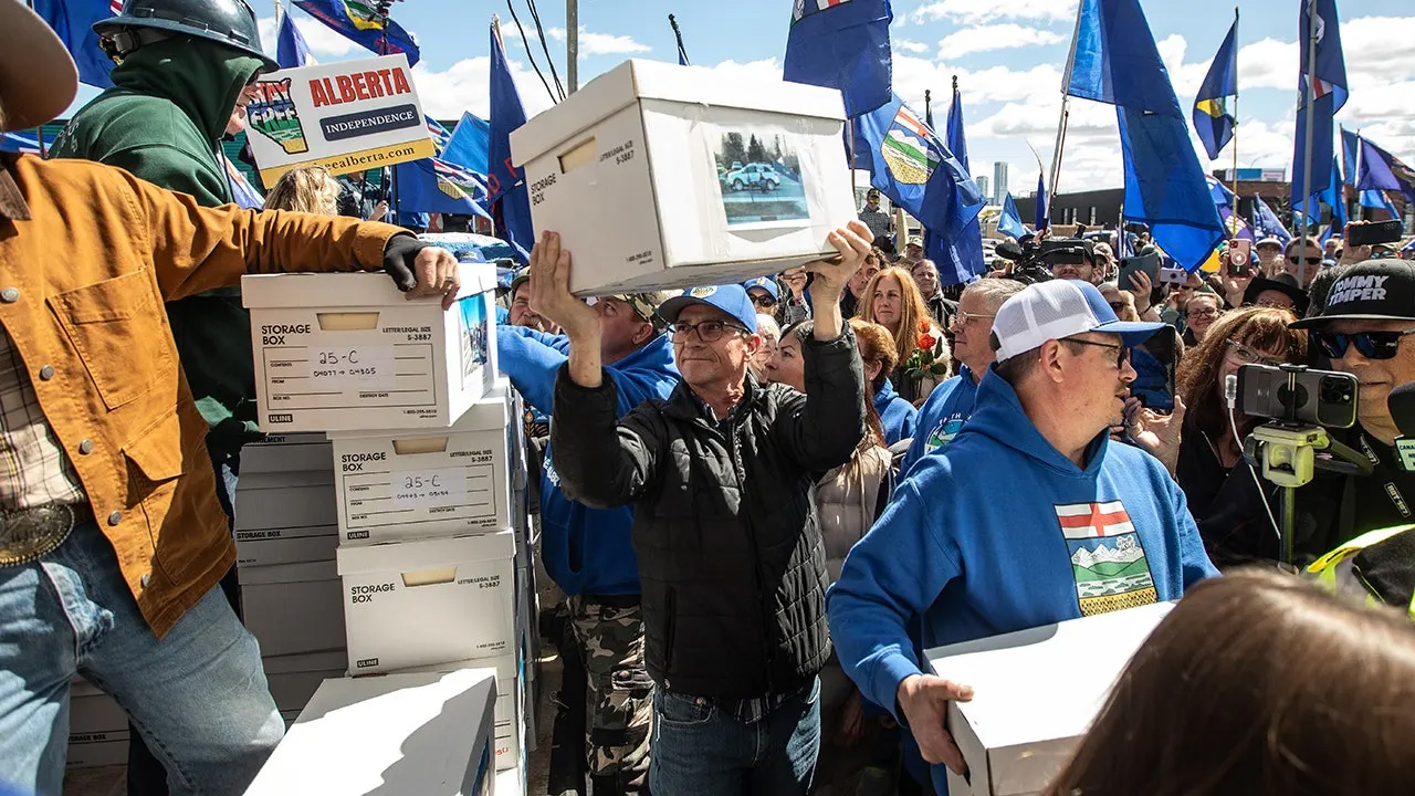 Independence Petition Signatures Cleared for Verification